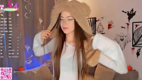 sofia online show from November 2025 01:46:01 PM