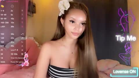 Sweet Shallaine online show from July 2026 06:20:01 PM