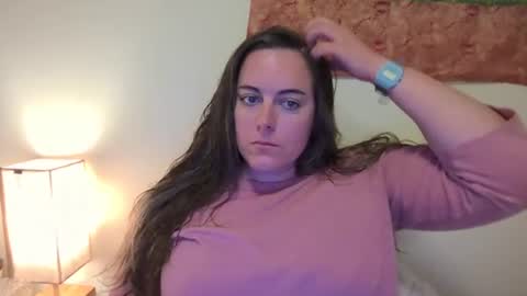 Snapshot of sola_limelight chatting on June 2026 03:42:01 AM sola_limelight online show from June 2026 03:42:01 AM