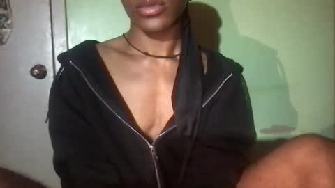 Snapshot of solaceeve chatting on February 2025 05:04:02 PM SolaceEve online show from February 2025 05:04:02 PM