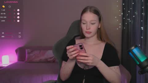 Jennifer Jenny Jen online show from December 2025 10:24:01 AM