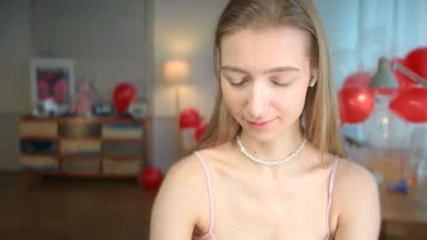 Bella online show from February 2025 11:16:02 AM