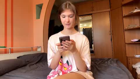 Catheryn online show from July 2026 10:06:02 AM