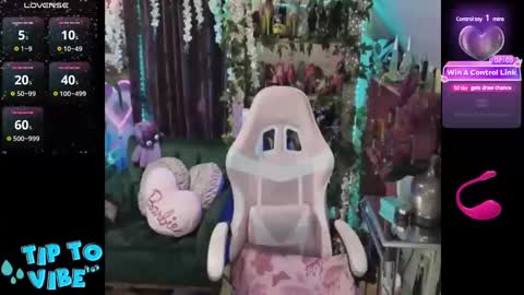 solesticia online show from January 2025 01:48:02 AM