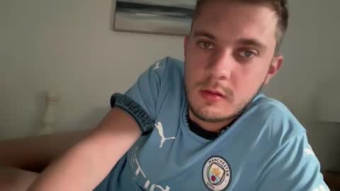 Snapshot of solobrit chatting on January 2026 08:20:01 AM solobrit online show from January 2026 08:20:01 AM