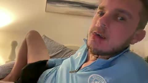 Snapshot of solobrit chatting on February 2026 10:50:01 PM solobrit online show from February 2026 10:50:01 PM