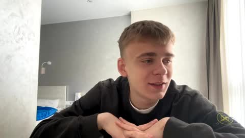 Snapshot of solofury chatting on March 2026 10:04:01 AM Jett online show from March 2026 10:04:01 AM