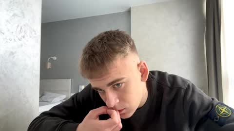 Snapshot of solofury chatting on April 2026 07:45:01 AM Jett online show from April 2026 07:45:01 AM