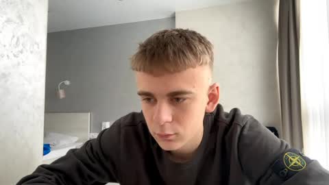 Snapshot of solofury chatting on April 2026 07:00:02 AM Jett online show from April 2026 07:00:02 AM
