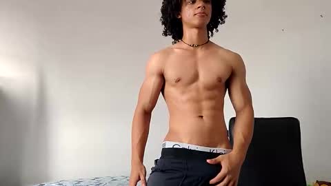 Hi Im Weller Check my Bio  online show from April 2026 08:54:02 PM