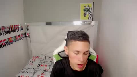 ESTEBAN online show from May 2026 08:36:01 PM