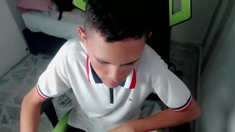 ESTEBAN online show from May 2026 09:24:02 PM