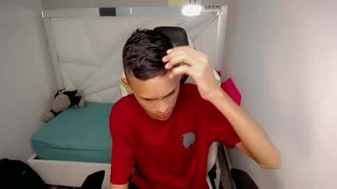 ESTEBAN online show from May 2026 04:40:02 AM