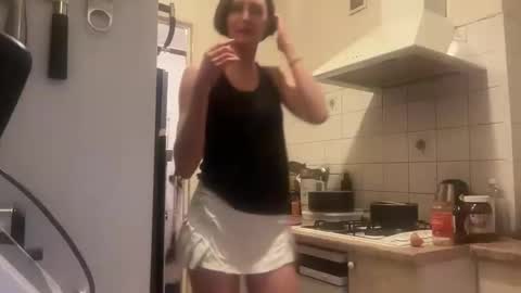 Snapshot of sombre_sdelices chatting on February 2026 05:24:01 PM Tayla online show from February 2026 05:24:01 PM