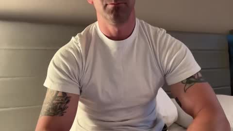 Some guy00 online show from April 2026 12:16:02 AM