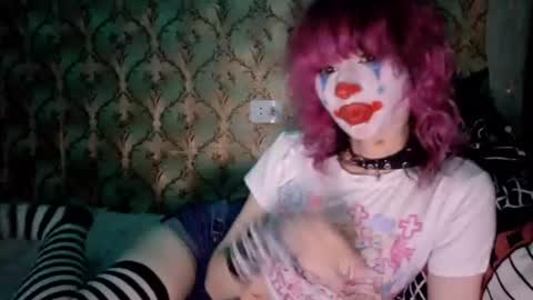 sonastrumpf online show from July 2026 08:33:01 PM