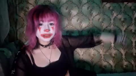 sonastrumpf online show from July 2026 09:43:01 PM