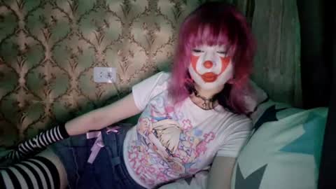 sonastrumpf online show from July 2026 09:57:01 PM