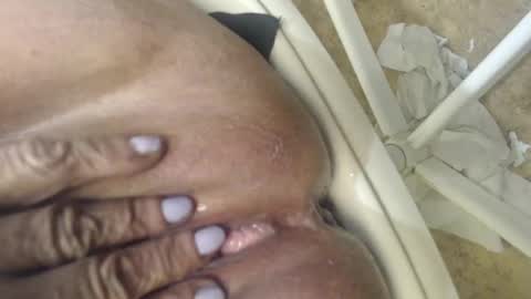 Snapshot of sondrariddle chatting on March 2025 05:57:02 AM sondrariddle online show from March 2025 05:57:02 AM