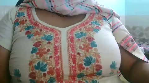 soni88888 online show from December 2025 02:24:02 PM