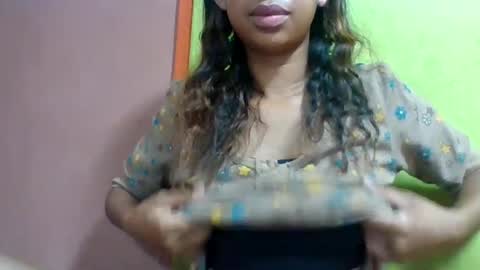 sonia4000 online show from July 2026 02:25:02 AM