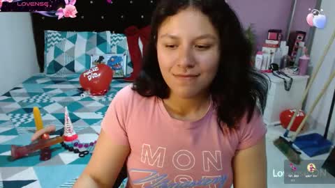 Snapshot of soniafuckboobs chatting on February 2025 03:30:01 PM soniafuckboobs online show from February 2025 03:30:01 PM