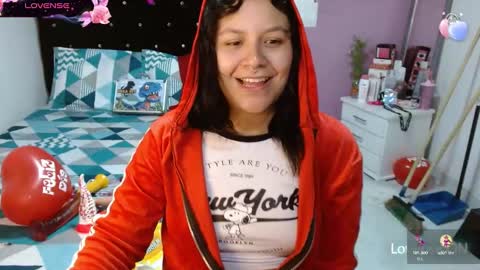 Snapshot of soniafuckboobs chatting on February 2025 06:57:02 PM soniafuckboobs online show from February 2025 06:57:02 PM