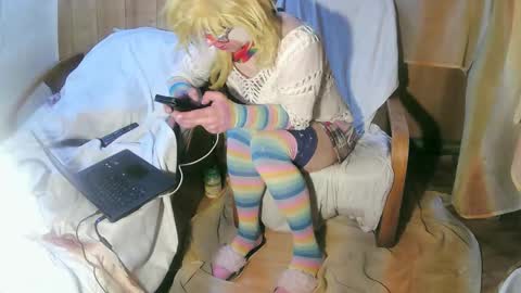 Snapshot of soniahiddencd chatting on February 2026 11:12:02 PM SoniaHiddenCD online show from February 2026 11:12:02 PM