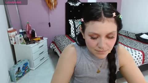 sonialatin69 online show from January 2025 03:35:01 PM