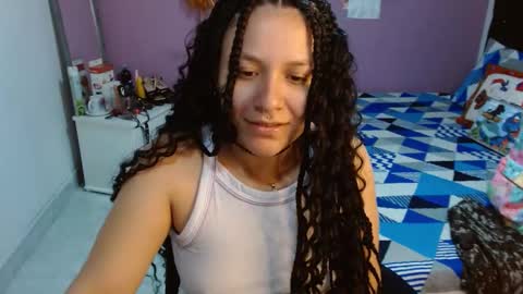 Snapshot of soniaplayass chatting on December 2024 03:23:01 PM soniaplayass online show from December 2024 03:23:01 PM