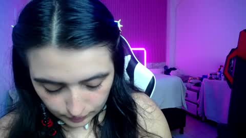 sonic_jess07 online show from May 2026 12:38:01 AM