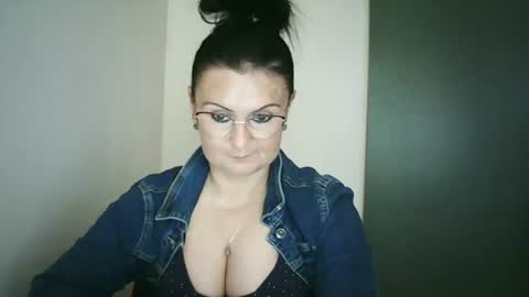Sonja online show from July 2026 11:17:02 AM
