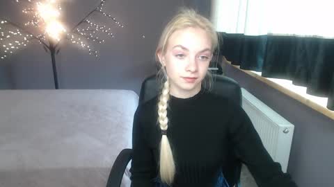 Sonya online show from April 2026 05:32:02 AM