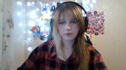 Mila online show from July 2026 03:20:01 PM
