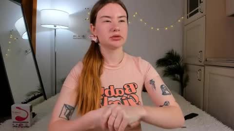 Snapshot of sonya_baby chatting on February 2025 01:11:01 PM SONIA online show from February 2025 01:11:01 PM