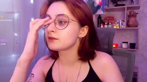 Snapshot of sonya_mikki chatting on February 2025 09:21:01 AM Sonya online show from February 2025 09:21:01 AM