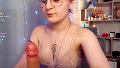 Snapshot of sonya_mikki chatting on February 2025 02:58:02 AM Sonya online show from February 2025 02:58:02 AM