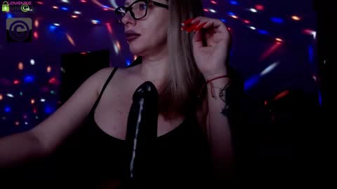 Snapshot of sonyadevon chatting on February 2025 04:14:01 AM Sonia online show from February 2025 04:14:01 AM