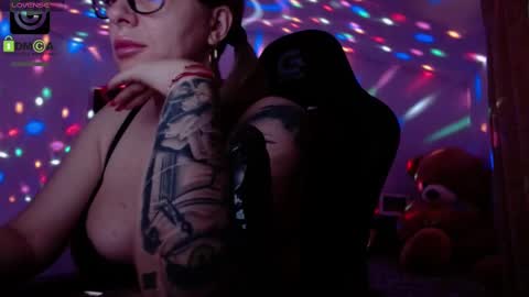 Snapshot of sonyadevon chatting on February 2025 06:45:01 AM Sonia online show from February 2025 06:45:01 AM