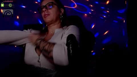 Snapshot of sonyadevon chatting on January 2026 06:57:01 PM Sonia online show from January 2026 06:57:01 PM