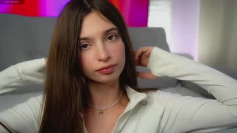 Eva 3 online show from March 2025 09:11:01 AM