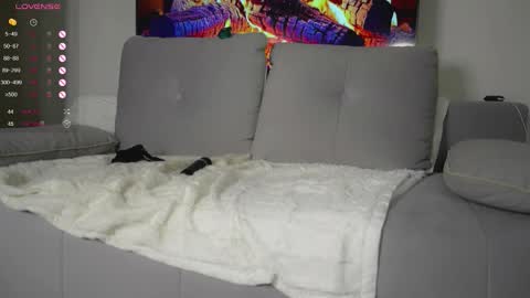 Eva 3 online show from September 2025 08:31:02 PM