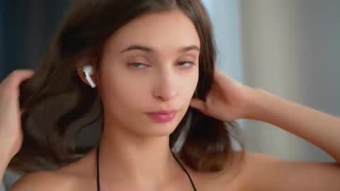 Eva 3 online show from October 2025 08:26:01 AM