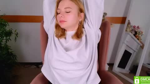 Snapshot of sookonstellita chatting on October 2025 09:09:02 PM Litta online show from October 2025 09:09:02 PM