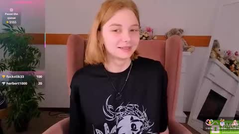 Snapshot of sookonstellita chatting on November 2025 11:27:02 PM Litta online show from November 2025 11:27:02 PM