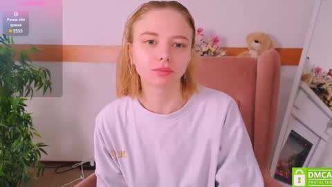 Snapshot of sookonstellita chatting on November 2025 10:25:02 PM Litta online show from November 2025 10:25:02 PM