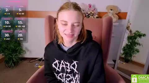 Snapshot of sookonstellita chatting on December 2025 10:36:02 PM Litta online show from December 2025 10:36:02 PM