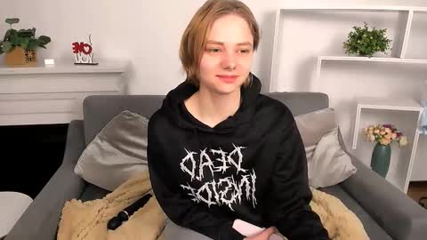 Snapshot of sookonstellita chatting on March 2026 01:53:02 AM Litta online show from March 2026 01:53:02 AM