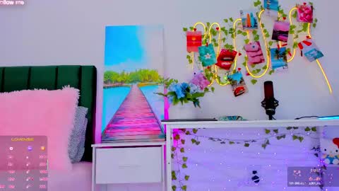 Snapshot of sooofffiyyaaa chatting on February 2025 11:32:02 PM Sofi online show from February 2025 11:32:02 PM