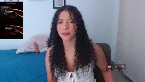 Snapshot of sophi_baby chatting on September 2025 03:06:02 AM Sophi baby online show from September 2025 03:06:02 AM